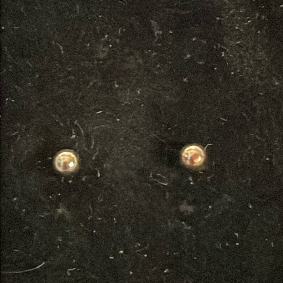 0.5” gold tone Minimalist ball stud earrings - Picture 2 of 10